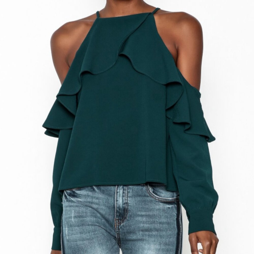 NWOT C Luce ruffled emerald cold shoulder top sz S
